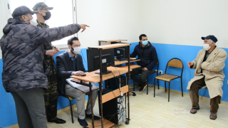 عامل الإقليم يؤكد على مواصلة بذل الجهود لتسريع وثيرة عملية التلقيح للقضاء على كوفيد 19