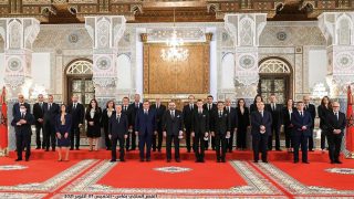 جلالة الملك يستقبل و يعيين رسميا اعضاء الحكومة الجديدة