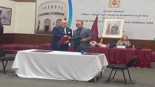 الثانوية التقنية بسطات توقع اتفاقية شراكة مع غرفة التجارة والصناعة والخدمات بجهة الدارالبيضاء سطات
