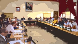 الصامتون في الدورات …