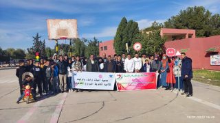 اليوم الوطني للسلامة الطرقية بثانوية البروج، تحسيس و توعية و غياب للدرك الملكي.