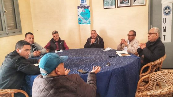 النقابة الوطنية للصحافة و مهن الاعلام بسطات تدعو الى احداث و تفعيل مكاتب اتصال داخل المرافق العمومية بالاقليم