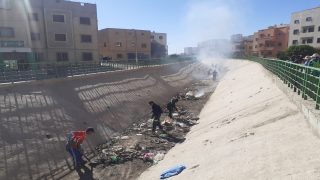 الملحقة الادارية السادسة تقوم بحملة نظافة بواد الغدر حي السلام