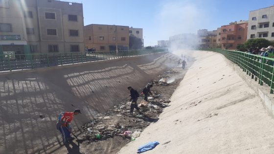 الملحقة الادارية السادسة تقوم بحملة نظافة بواد الغدر حي السلام