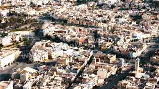 اكشاك سطات: اقتصاد ريع يكرس مثل “زيد الشحمة في ظهر المعلوف”