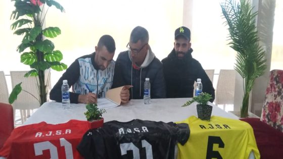رضى العربي يوقع رسميا في كشوفات فريق شباب سيدي عبدالكريم 