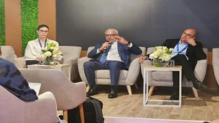 عبد اللطيف معزوز يقارب موضوع فعالية الاقتصاد الدائري في مكافحة تغير المناخ بافريقيا السمراء