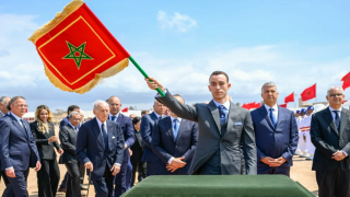 صاحب السمو الملكي ولي العهد الأمير مولاي الحسن يعطي انطلاقة إنجاز محطة تحلية مياه البحر للدار البيضاء، الأكبر من نوعها بإفريقيا