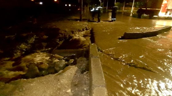 تساقطـــات مطرية تغرق مدينة البروج بالسيول وتعري عن هشاشة البنية التحتية