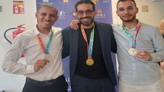 طلبة من جامعة الحسن الأول بسطات يتوجون بالميدالية الذهبية في الأسبوع الدولي للابتكار بأمريكا ….