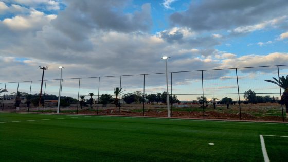 بتمويل ذاتي..جماعة سطات تُحدث ملاعب جديدة وتُعيد تهيئة أخرى